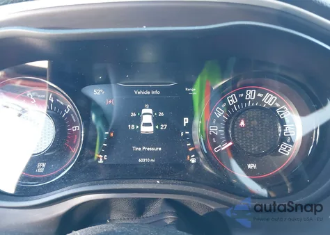 2022 Dodge Challenger Sxt z USA, uszkodzony, nr VIN 2C3CDZAG5NH132230